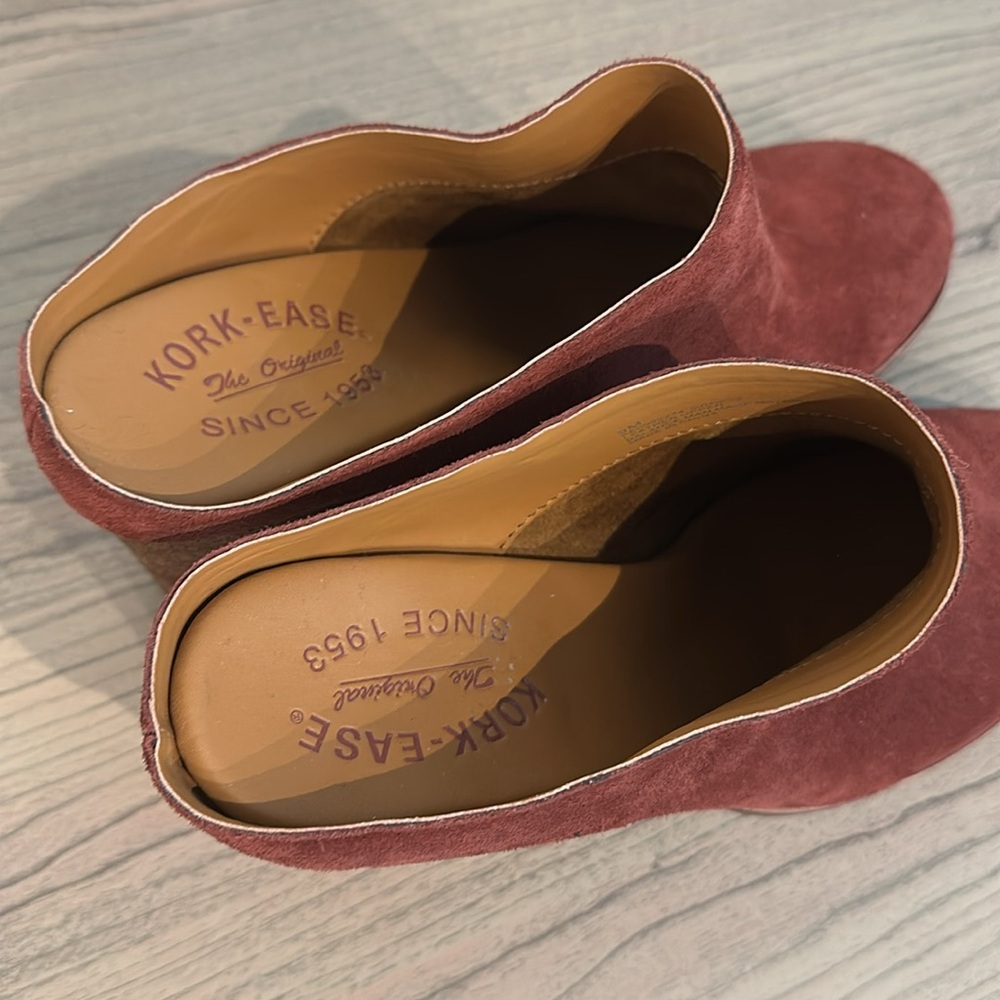 Suede wine Mules with Wooden Heel 9 kork-Ease - Picture 8 of 11